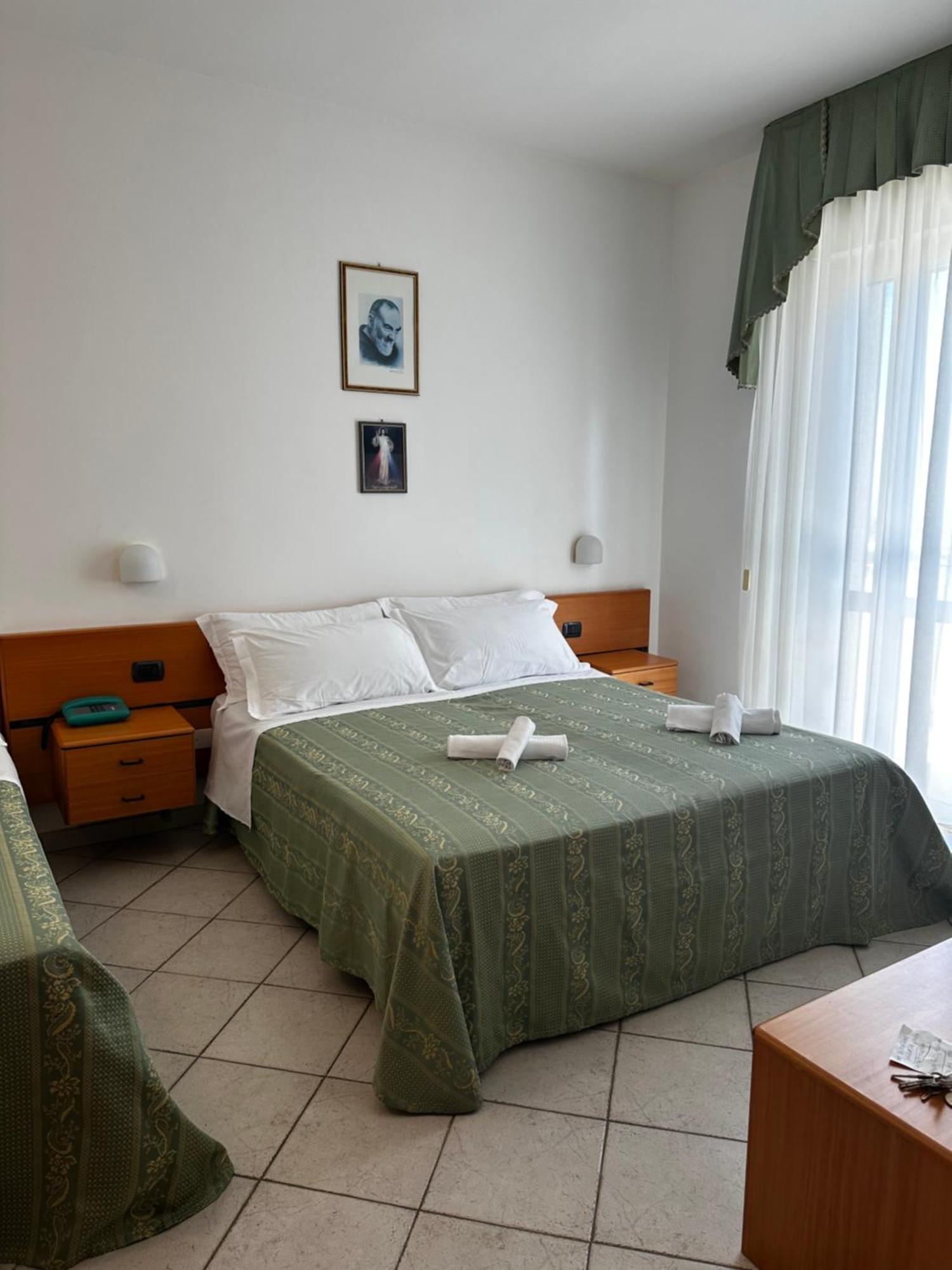 Hotel San Francesco San Giovanni Rotondo Exterior foto