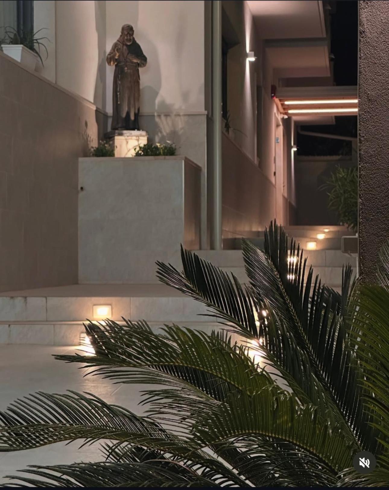Hotel San Francesco San Giovanni Rotondo Exterior foto